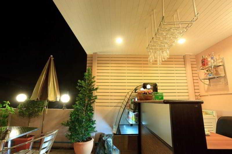 Arawana Express Chinatown Hotel Bangkok Exterior photo