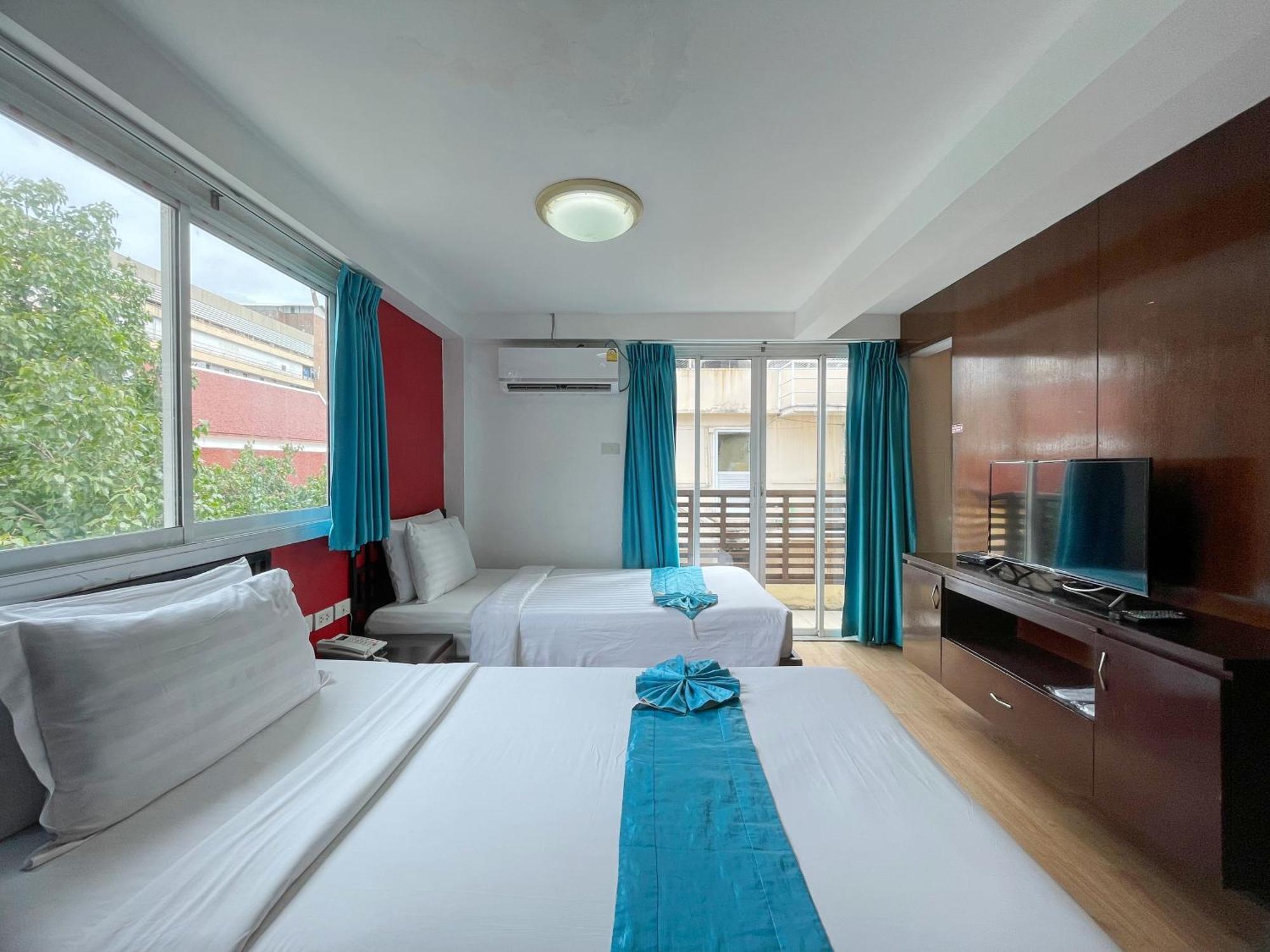 Arawana Express Chinatown Hotel Bangkok Exterior photo