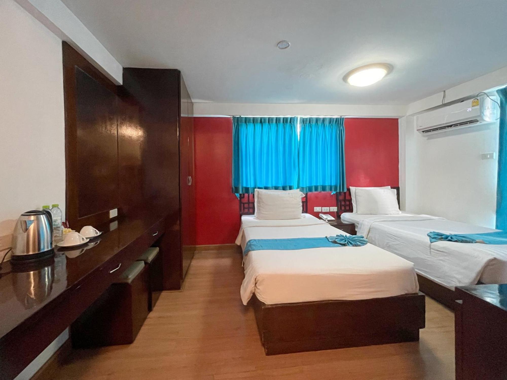 Arawana Express Chinatown Hotel Bangkok Exterior photo