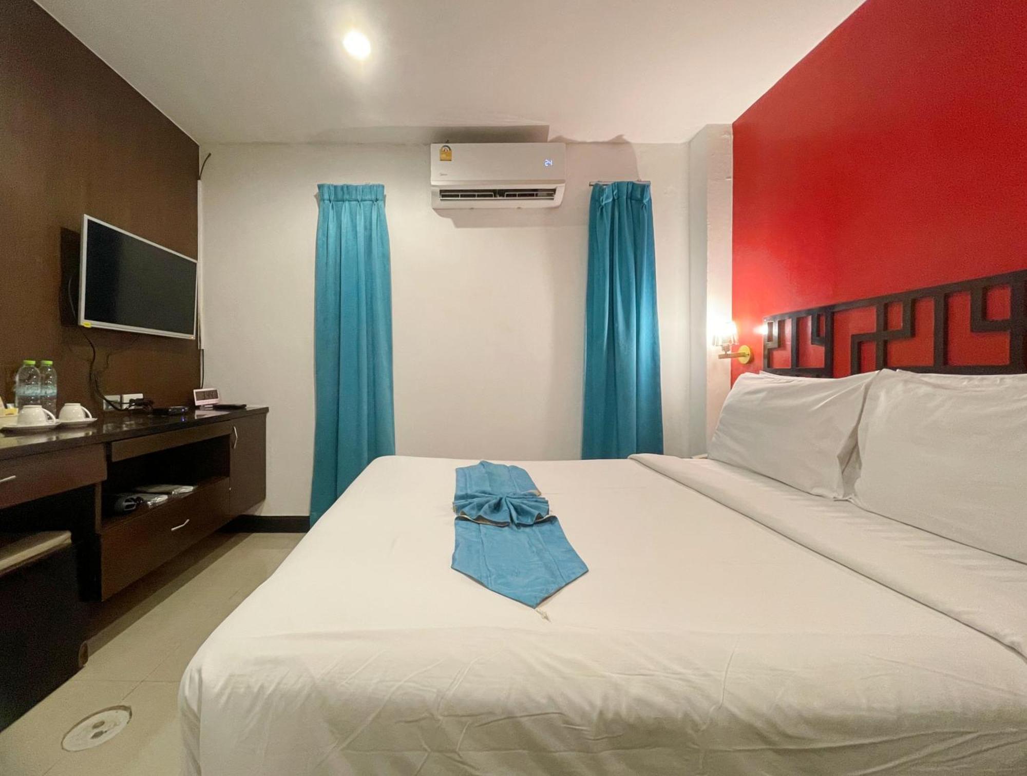 Arawana Express Chinatown Hotel Bangkok Exterior photo